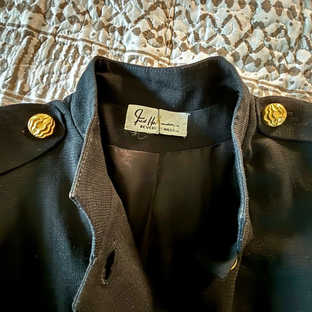 Vintage 1980’s FRED HAYMAN of BEVERLY HILLS wool gold-button jacket dress!!!! - Picture 8 of 8